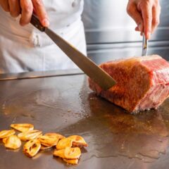 宇都宮駅ランチ 餃子以外で探すなら、世里花で専属シェフが目の前で焼き上げる最高級ステーキ