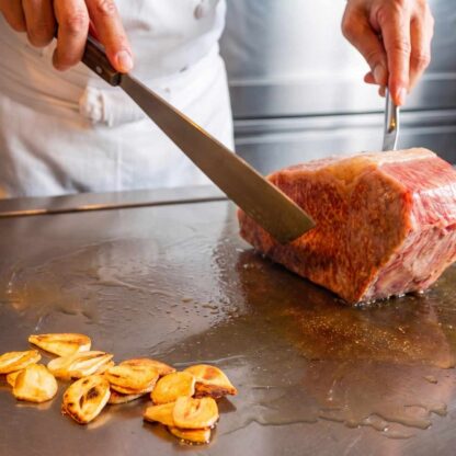 宇都宮駅ランチ 餃子以外で探すなら、世里花で専属シェフが目の前で焼き上げる最高級ステーキ