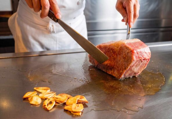 宇都宮駅ランチ 餃子以外で探すなら、世里花で専属シェフが目の前で焼き上げる最高級ステーキ